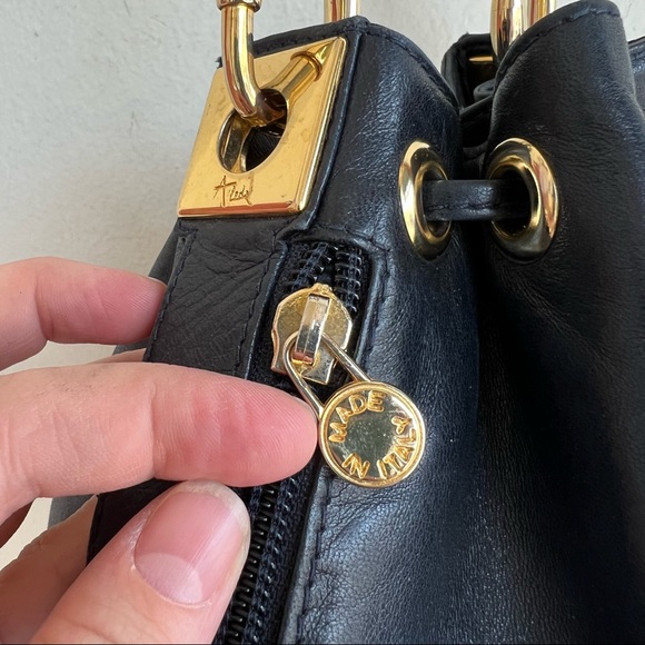 Aleda Firenze Drawstring Bucket Bag - Picture 11 of 14